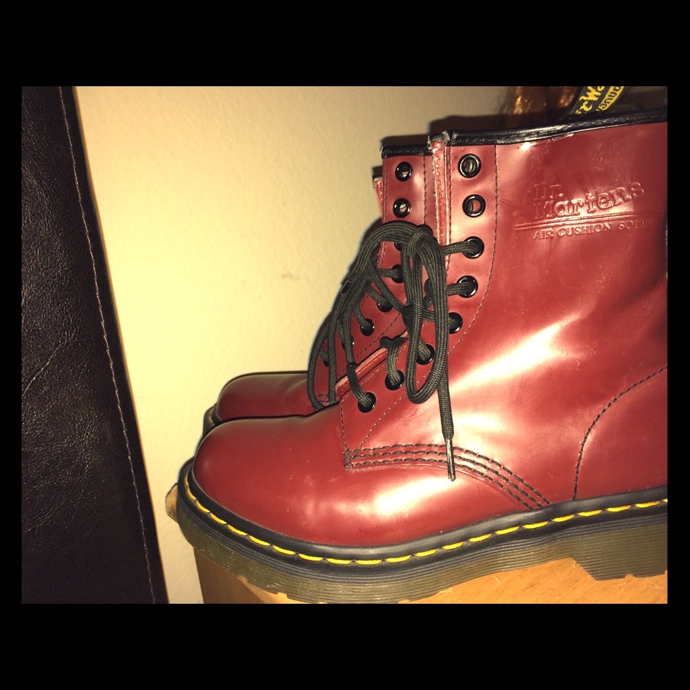 Dr Martens Combats
